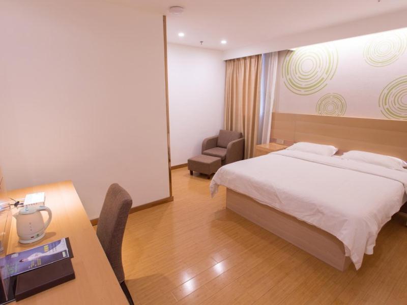 Greentree Inn Jiangxi Fuzhou Gandong Bridge Express Hotel Zewnętrze zdjęcie