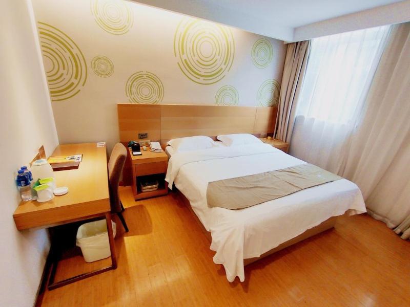 Greentree Inn Jiangxi Fuzhou Gandong Bridge Express Hotel Zewnętrze zdjęcie