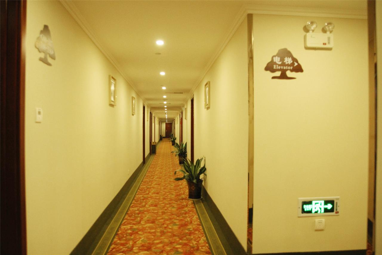 Greentree Inn Jiangxi Fuzhou Gandong Bridge Express Hotel Zewnętrze zdjęcie